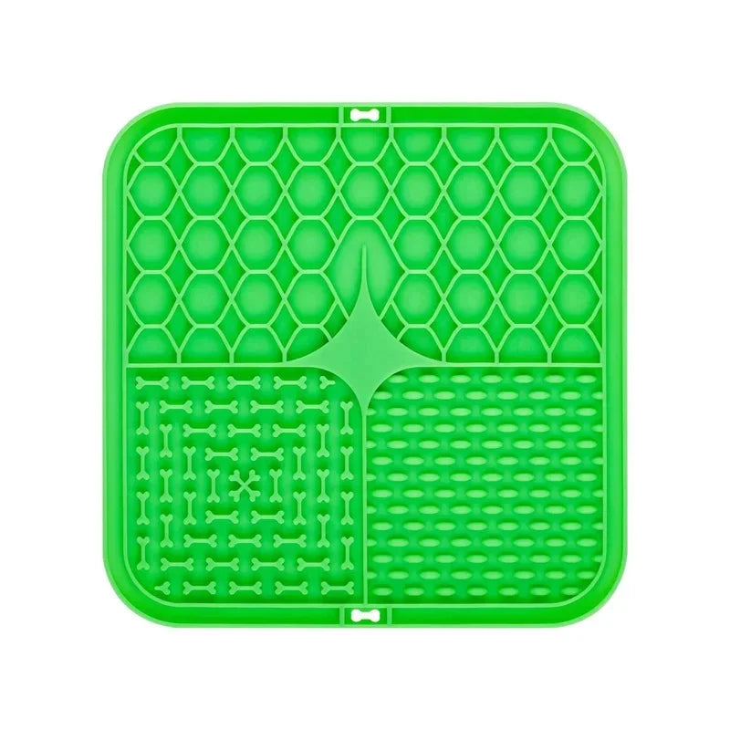 PC Pet Licking Pad – Slow Feeding Silicone Mat for Dogs & Cats 🐶🐱